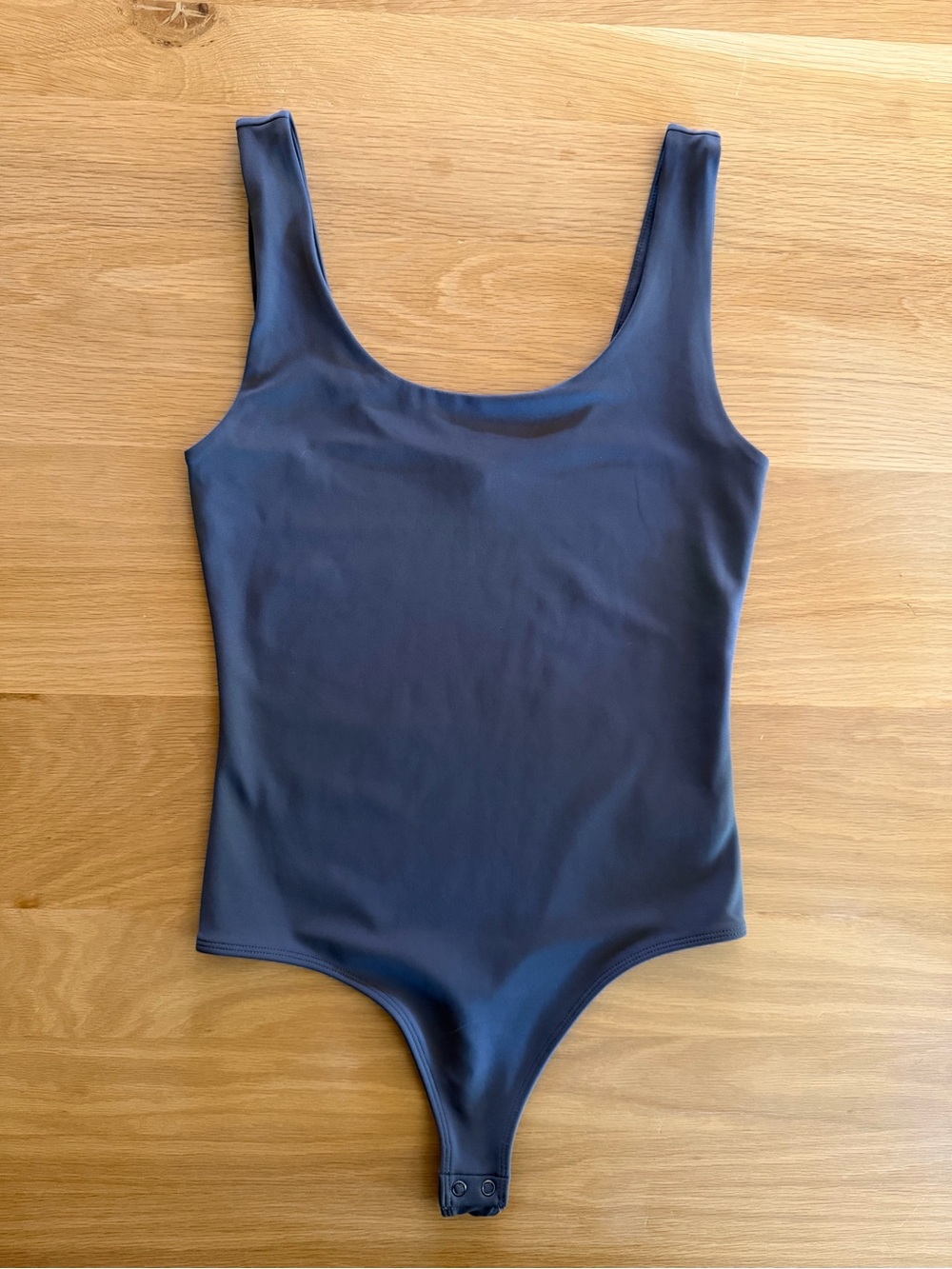 NWOT Express Gray Scoop Neck Bodysuit, Size Small